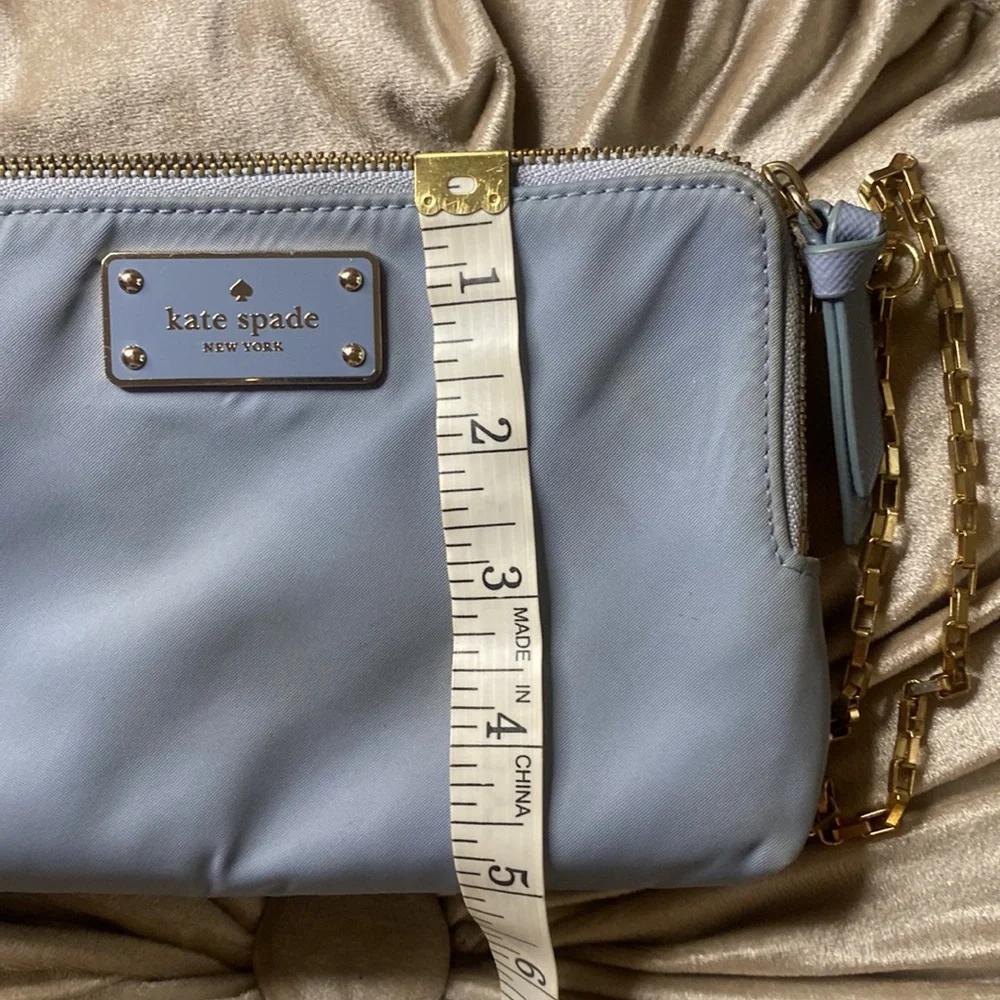 🎀 Kate Spade Wristlet pouch Wallet - Cute , spacious & Dust bag included. - Picture 8 of 9